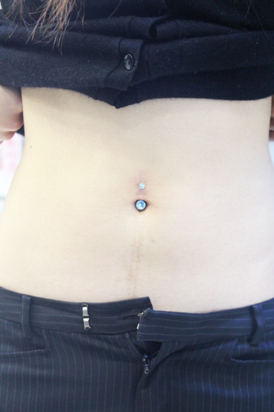 NAVEL(ヘソピアス)