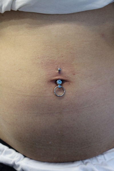 NAVEL（へそピアス）