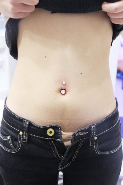 NAVEL(へそピアス)