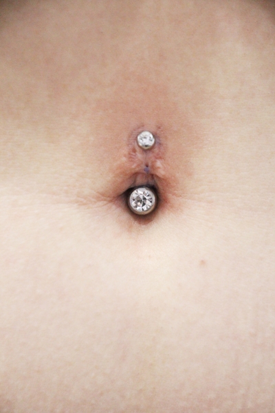 NAVEL(へそピアス)