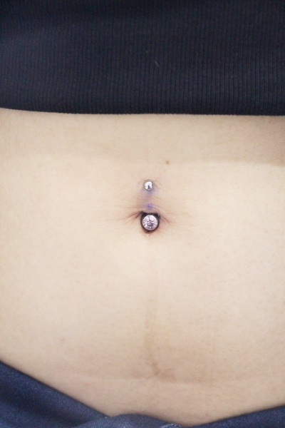 NAVEL(へそピアス)