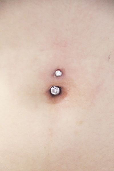 NAVEL(へそピアス)