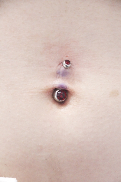 NAVEL(へそピアス)