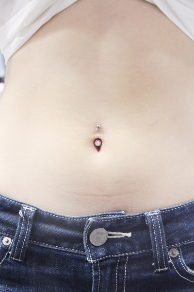 NAVEL(へそピアス)