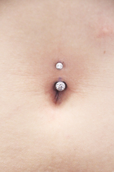 NAVEL(へそピアス)