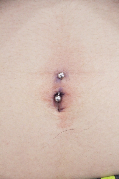 NAVEL (へそピアス)