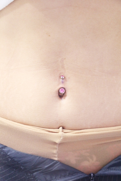 NAVEL (へそピアス)