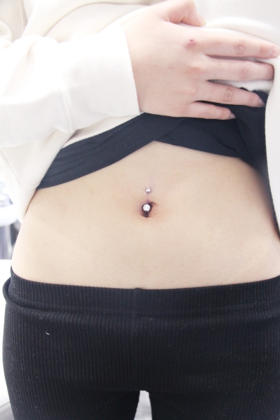 NAVEL (へそピアス)