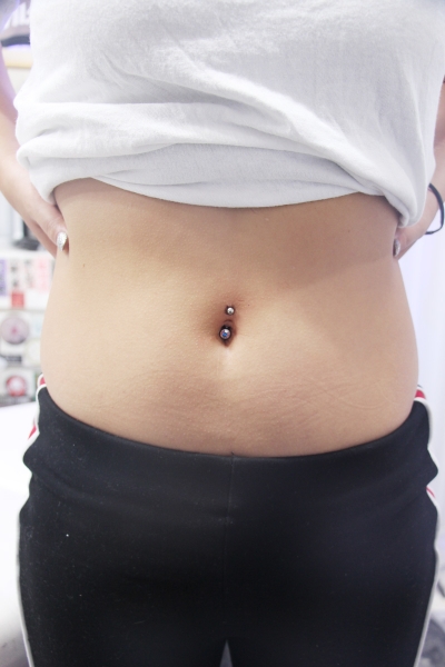 NAVEL (へそピアス)